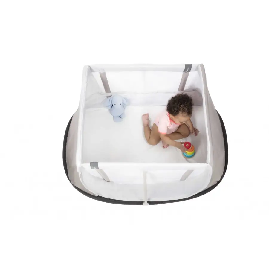 AeroMoov Instant Travel Cot Sand Matkasänky 5 AeroMoov Instant Travel Cot Sand Matkasänky - Image 3