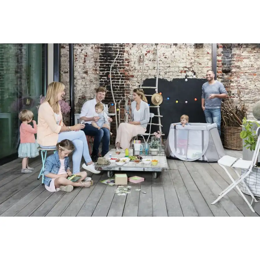 AeroMoov Instant Travel Cot Sand Matkasänky 7 AeroMoov Instant Travel Cot Sand Matkasänky - Image 5